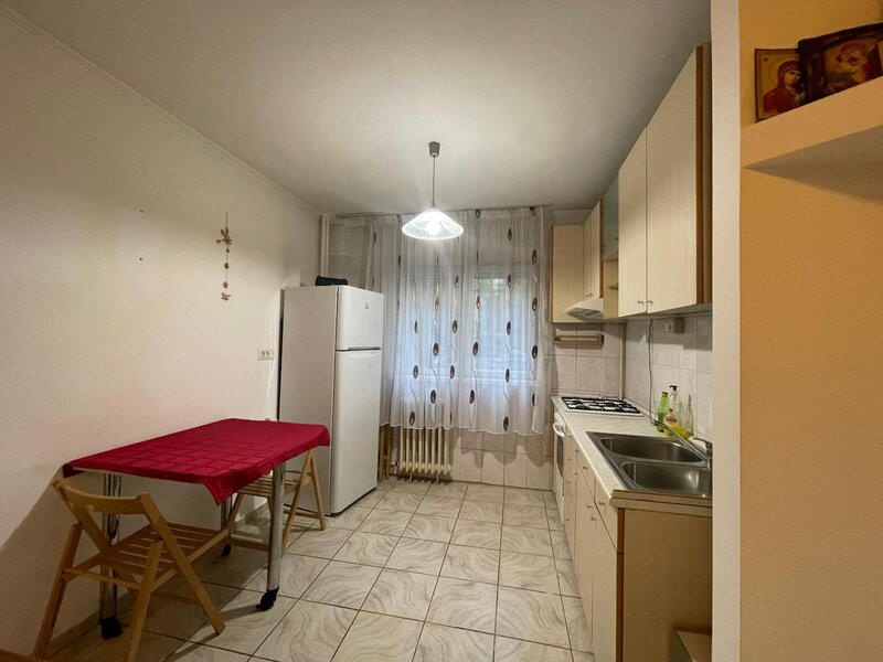 Tineretului, parc, metrou Palatul Copiilor,